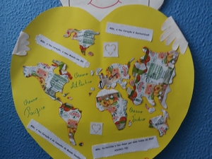 Trabalho final: Mãe tenho o teu coração amarelo seguro pelas minhas Mãos!