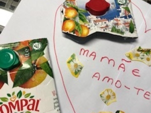 No dia da mãe o coração é amarelo