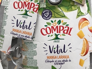 Embalagens Tetra Pak, da marca "Compal"