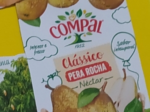 Uma parte da embalagem do compal.
