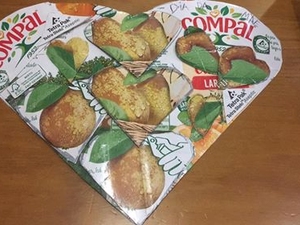 Coração do Dia da Mãe realizado.