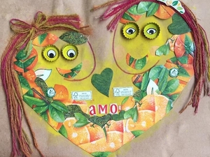 Amor incondicional.
O nosso coração amarelo de mãe e filha como símbolo do nosso amor incondicional!