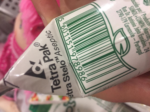 As embalagens Tetra Pak. Confirmação de que as embalagens eram Tetra Pak.