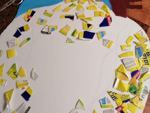 Colagens de retalhos das embalagens Tetra Pak