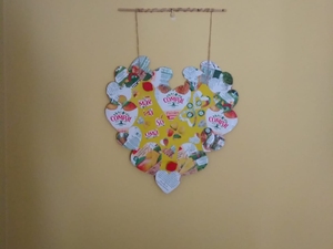Possível utilização do Coração Amarelo como peça decorativa (quadro)