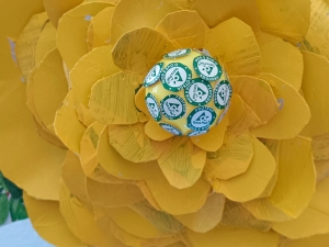 No centro da nossa flor estão símbolos da TetraPak!